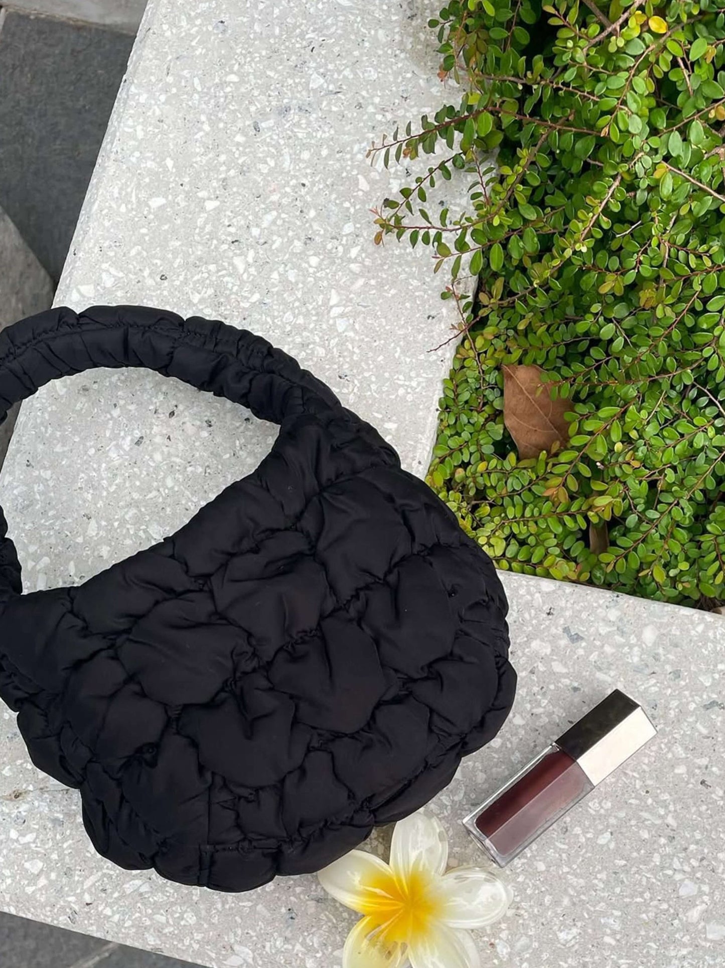 SEAME - Cloudy Puffer Bag Black Regular